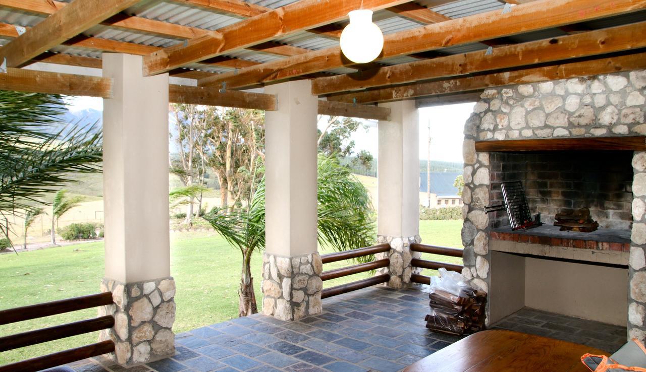 Вилла Oudebosch Guest Farm Риверсдейл Экстерьер фото